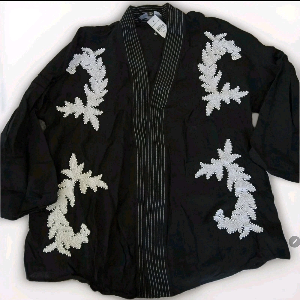 Ann Taylor Black and White Embroidered Jacket - Picture 4 of 6